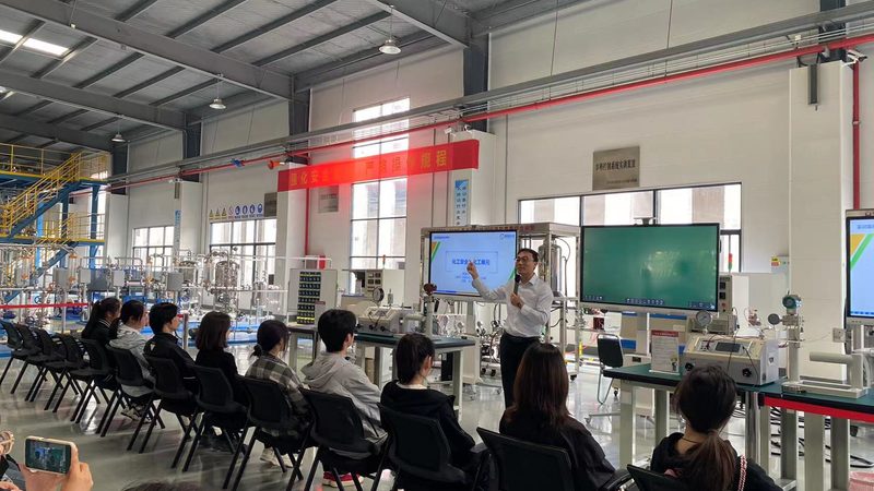 聚氨酯胶粘剂：广东地区关键参数解析**